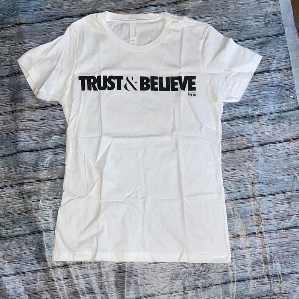 NEW Shaun T “Trust & Believe” White and Black Fitted Short Sleeve T-Shirt - Picture 2 of 5